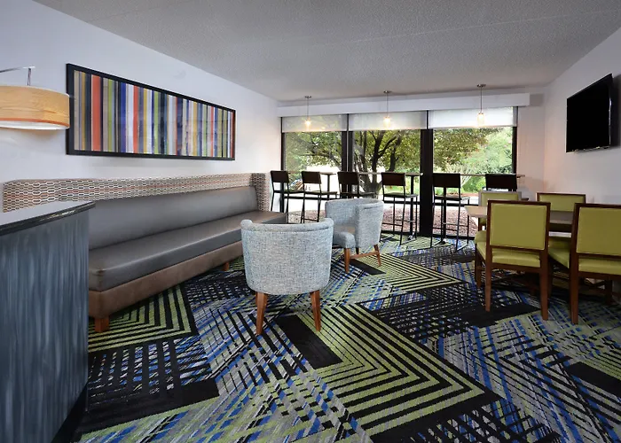 Holiday Inn Express Lynchburg By Ihg